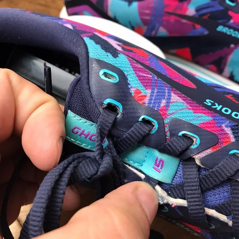 Brooks minor wear